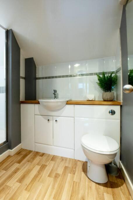 The Nest - Cosy And Quiet 1 Bed Central Lejlighed Buckingham Eksteriør billede